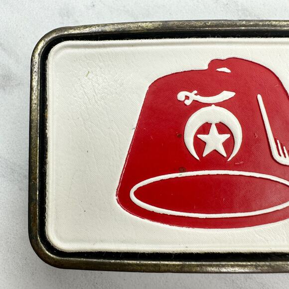 Vintage Shriners Fez Belt Buckle Red White Insert Masonic ✨ - Picture 2 of 10